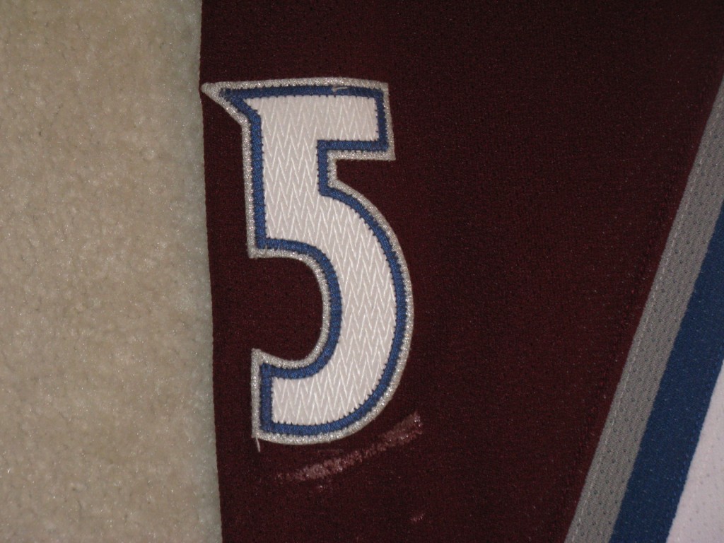 Andrew Brunette 2005-2006 Set 3 white left sleeve mark