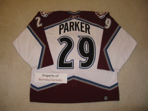 Scott Parker 2006-2007 white Avs game worn back