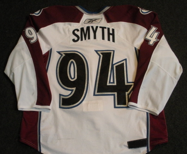 Ryan Smyth, 2008-09 white set 2 game worn jersey. 