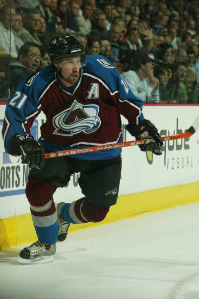 2004 Season: Second period of the game Chicago Blackhawks at Colorado Avalanche on March 23, 2004, and Player Peter Forsberg. (Photo by Bruce Bennett Studios/Getty Images)